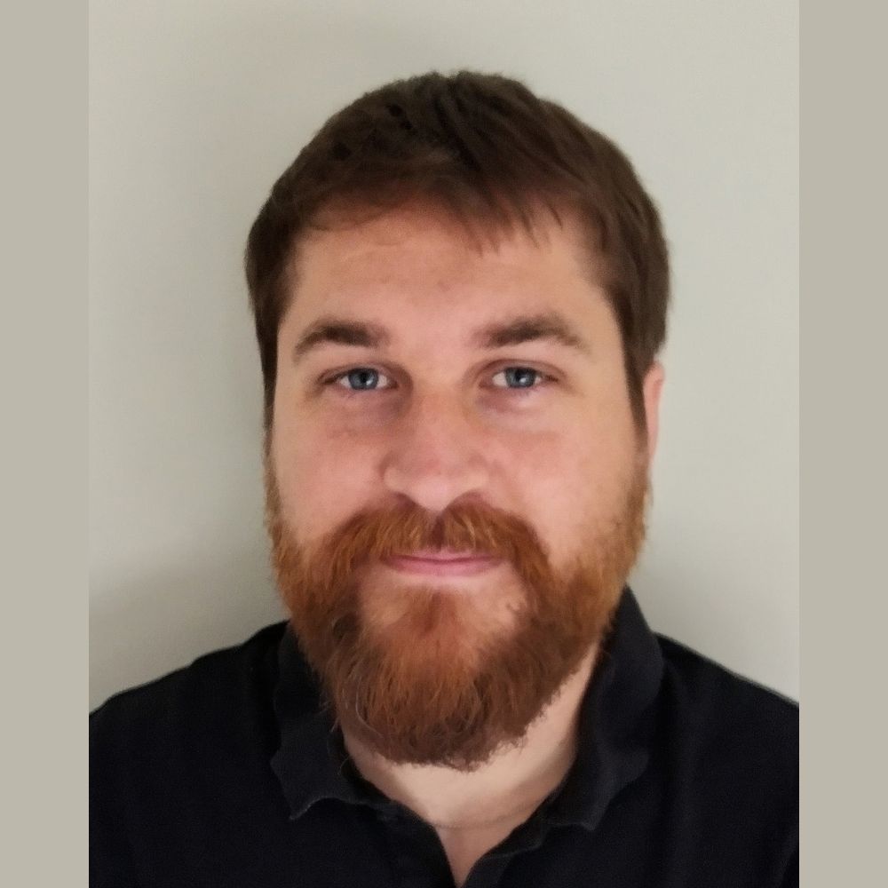 Dr Iain Stewart